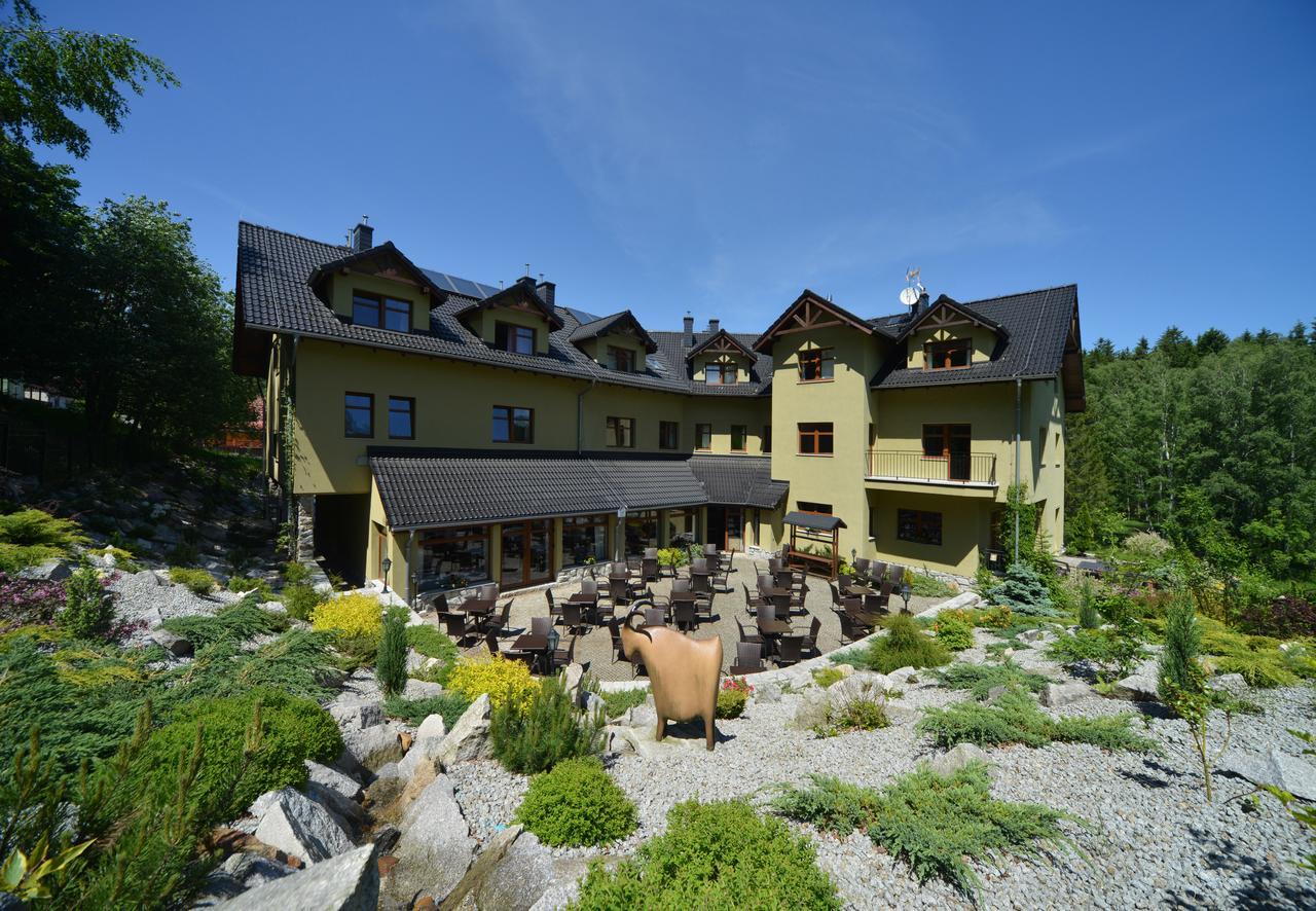Bed and Breakfast Dom Pod Koziolkami Sklářská Poruba Exteriér fotografie
